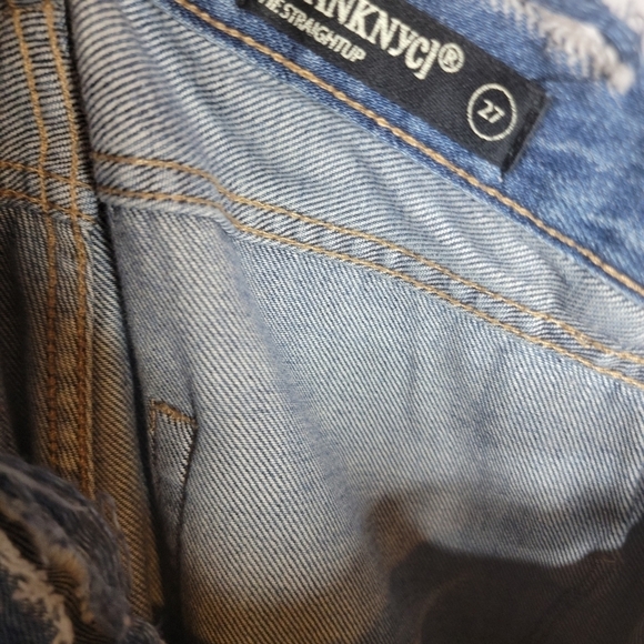 Blank NYC Hot Thoughts distressed High Rise Ankle Cropped Jeans - Size 27 - Picture 7 of 8